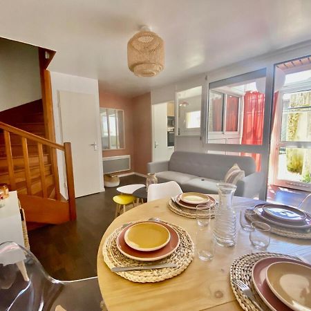 Ferienwohnung Le Carnot: City Centre With Parking Space Poitiers Exterior foto