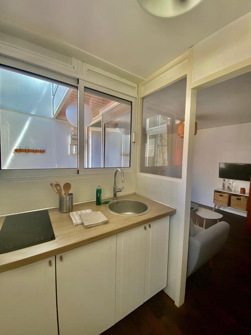 Ferienwohnung Le Carnot: City Centre With Parking Space Poitiers Exterior foto