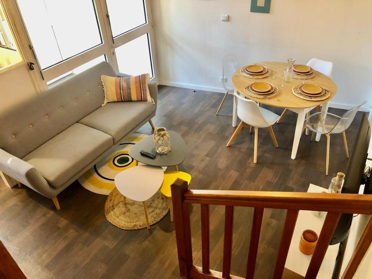 Ferienwohnung Le Carnot: City Centre With Parking Space Poitiers Exterior foto